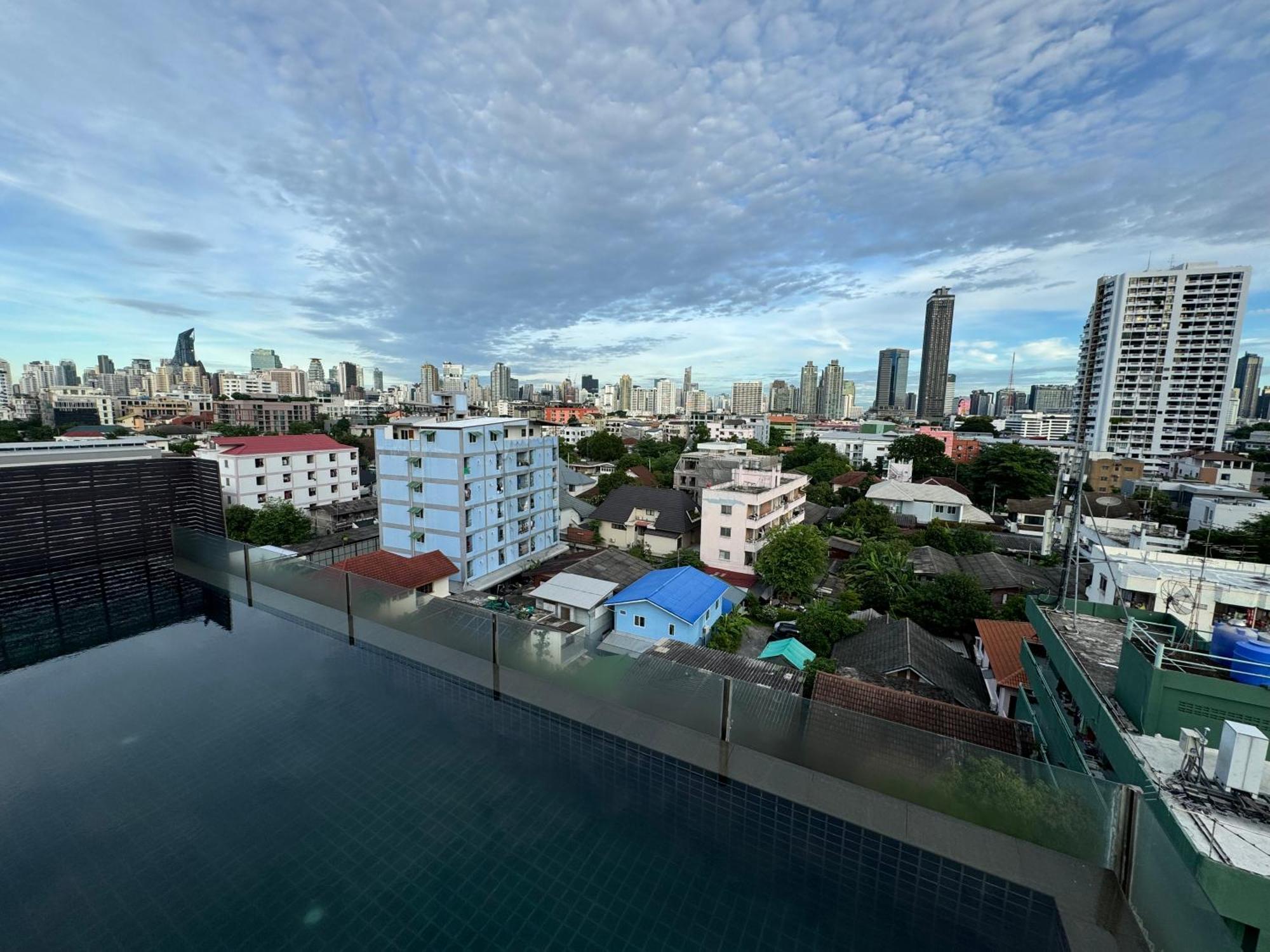 W8 Condo, Luxe 2 Bedroom Private Floor, Best Hip Central Bangkok Area, 5 Mins From Thonglo Bts Station Экстерьер фото